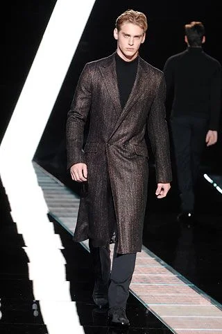 Look 10